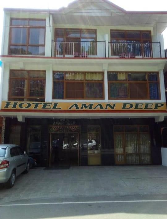 Hotel Amandeep Дхарамсала Екстериор снимка